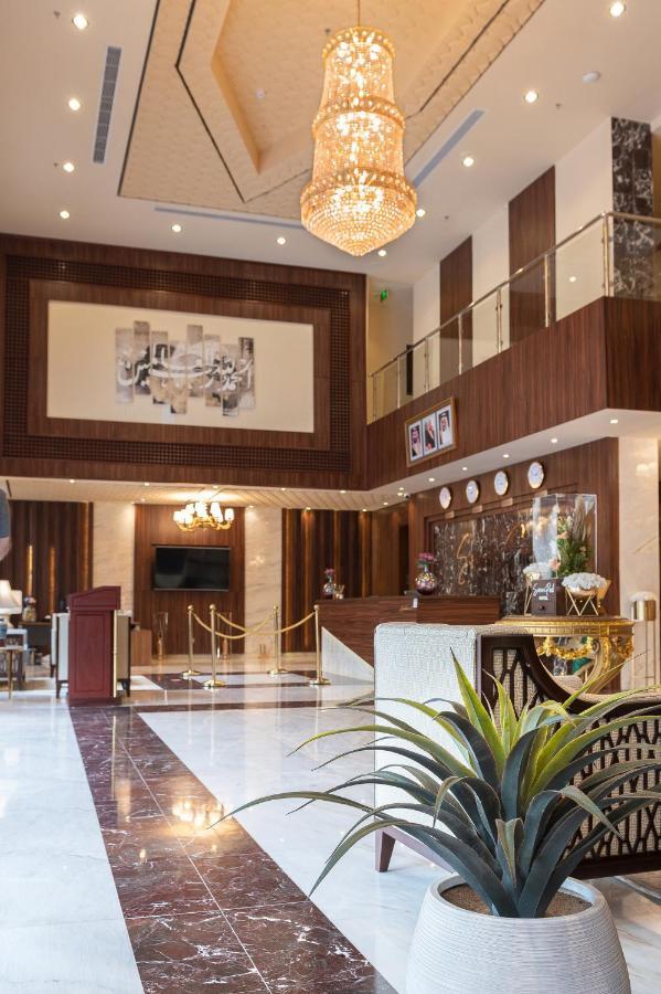 Seasons Park- Mawasim Al Hay At Hotel Jiddah Esterno foto